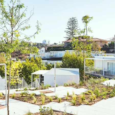 مكان تخييم Costa Del Sol Glamping Village فوينخيرولا