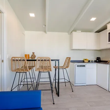 Costa Del Sol Glamping Village مكان تخييم 4*