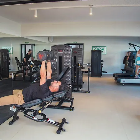 Costa Del Sol Glamping Village 4*