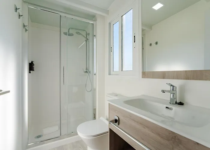 Costa Del Sol Glamping Village 4* Fuengirola