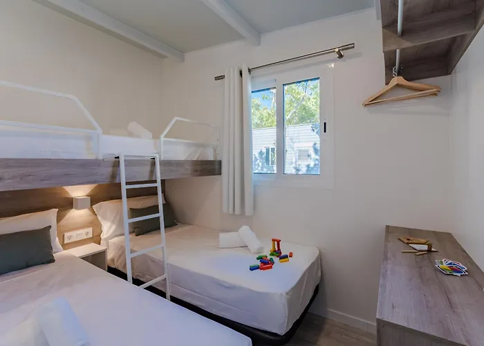 Costa Del Sol Glamping Village Kemp Fuengirola