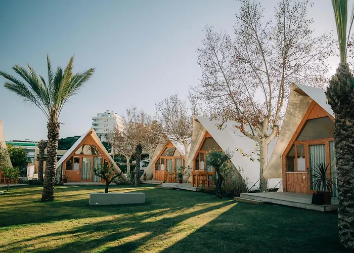 Costa Del Sol Glamping Village Kemp Fuengirola