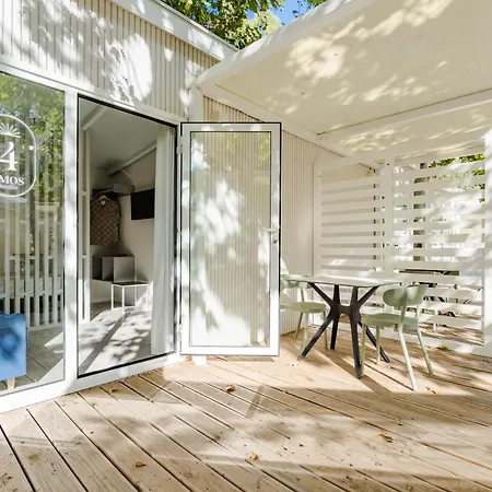 Costa Del Sol Glamping Village 4*