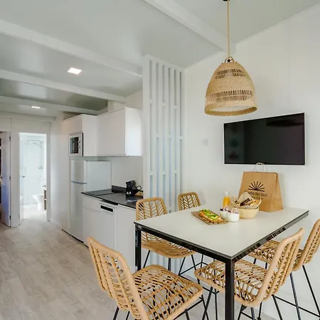 Costa Del Sol Glamping Village Кемпінг 4*