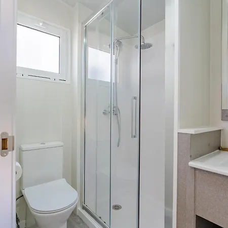 Costa Del Sol Glamping Village 4*