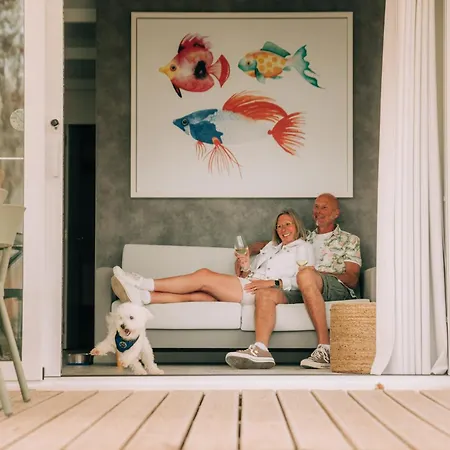 مكان تخييم Costa Del Sol Glamping Village