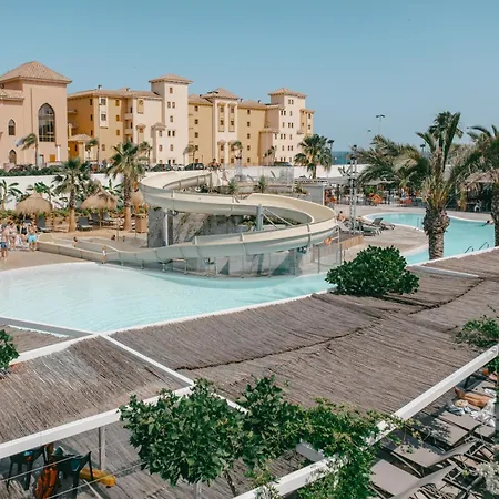 Costa Del Sol Glamping Village 4*