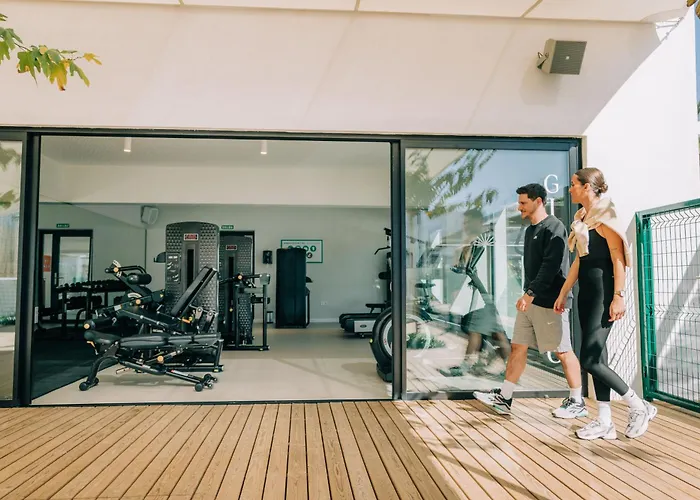 Costa Del Sol Glamping Village 4* Fuengirola